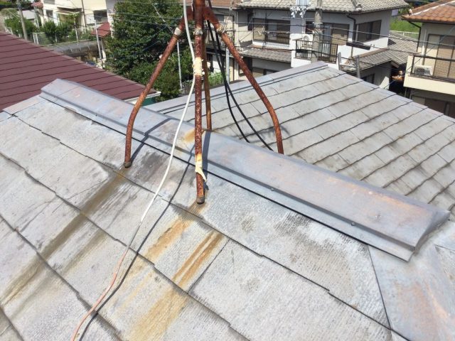 稲美町の交換前の棟板金